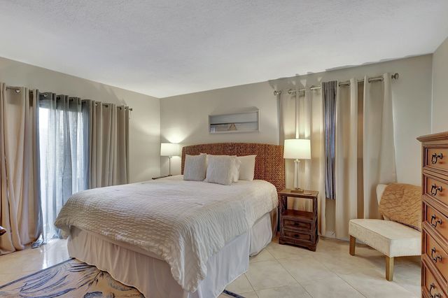 2400 S Ocean Drive 111, Fort Pierce, FL 34949