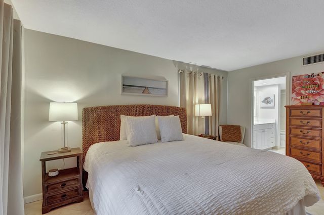 2400 S Ocean Drive 111, Fort Pierce, FL 34949