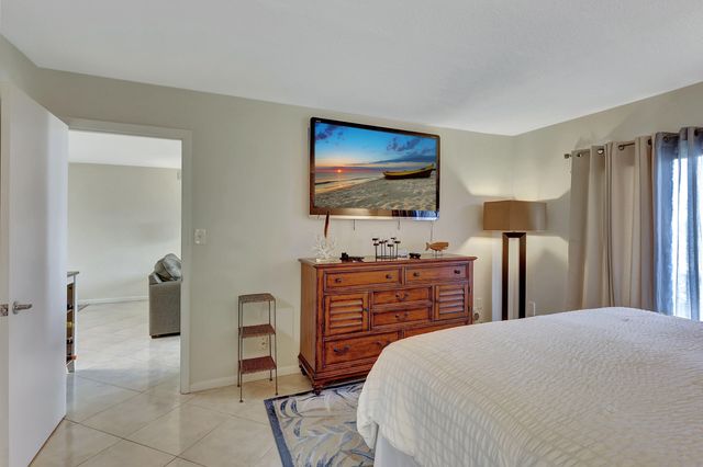 2400 S Ocean Drive 111, Fort Pierce, FL 34949