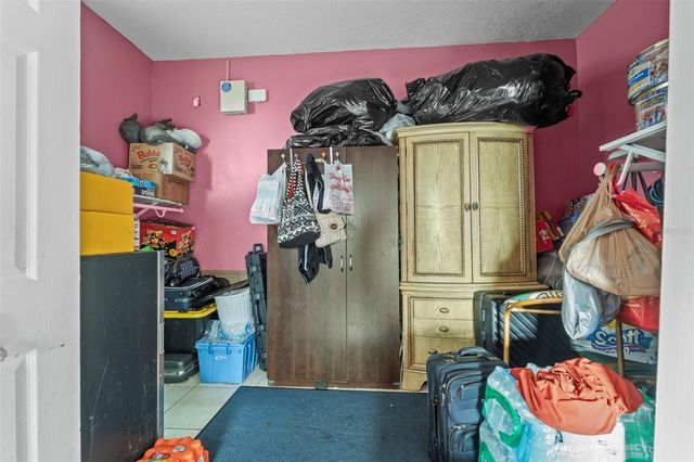 7419 SAVANNAH LANE, Tampa, FL 33637