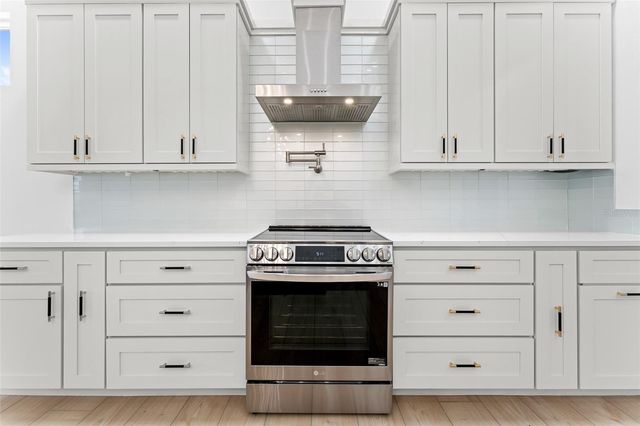 4907 15TH AVENUE N, St Petersburg, FL 33710