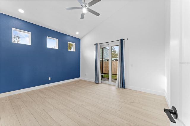 4907 15TH AVENUE N, St Petersburg, FL 33710