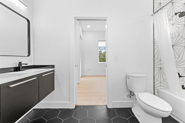 4907 15TH AVENUE N, St Petersburg, FL 33710