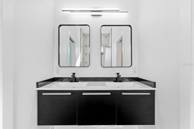 4907 15TH AVENUE N, St Petersburg, FL 33710