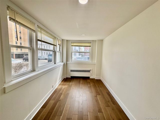 121 W Chester Street, Long Beach, NY 11561