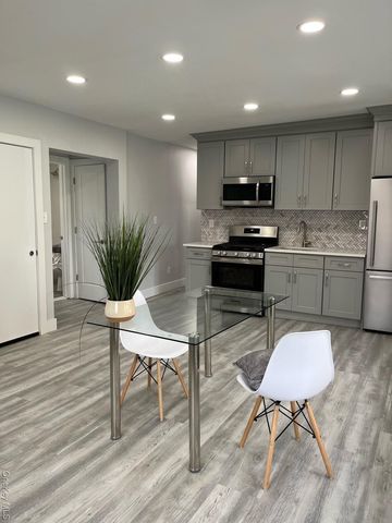 121 W Chester Street, Long Beach, NY 11561