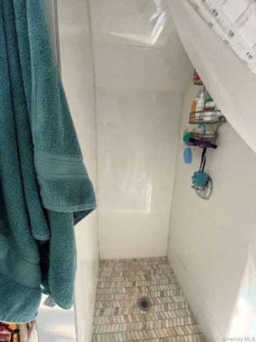 121 W Chester Street, Long Beach, NY 11561