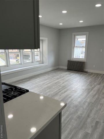 121 W Chester Street, Long Beach, NY 11561