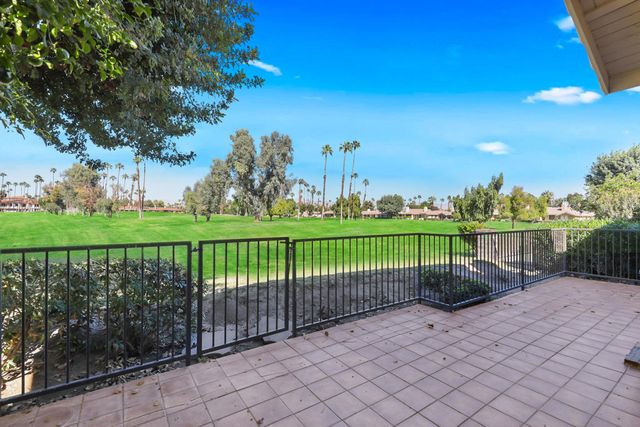 326 Paseo Primavera, Palm Desert, CA 92260