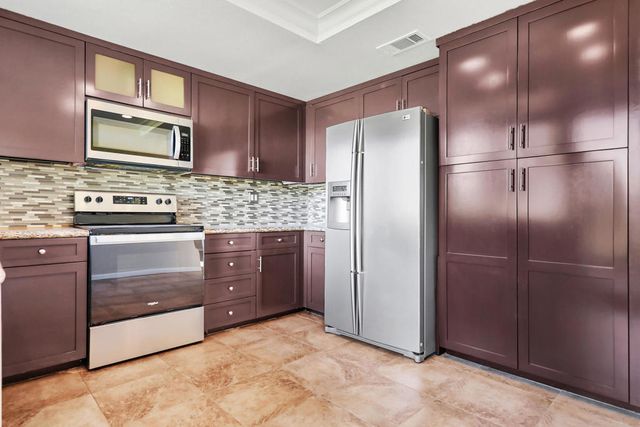 326 Paseo Primavera, Palm Desert, CA 92260