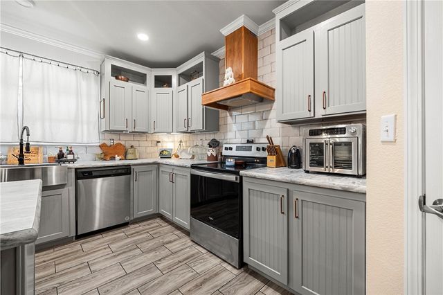 7017 County Road 2253, Sinton, TX 78387