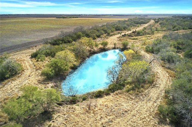 7017 County Road 2253, Sinton, TX 78387