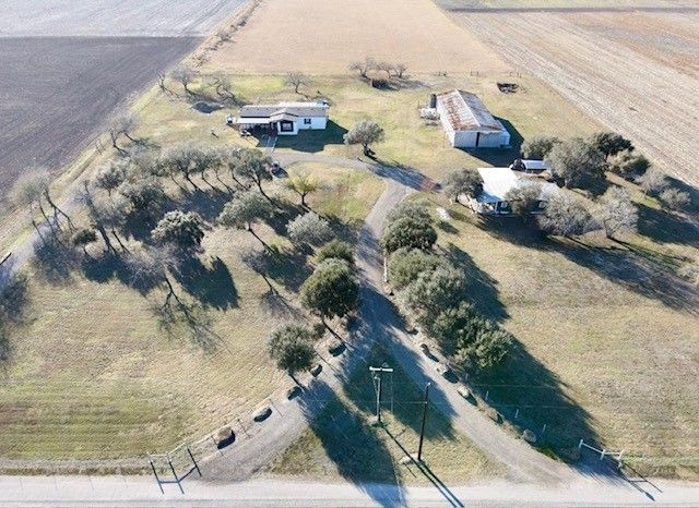 7017 County Road 2253, Sinton, TX 78387