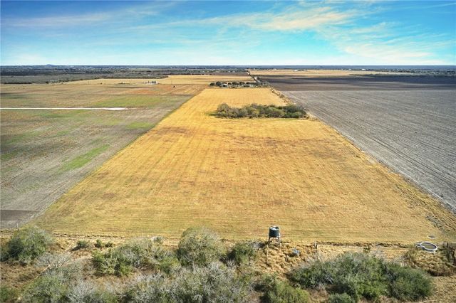 7017 County Road 2253, Sinton, TX 78387