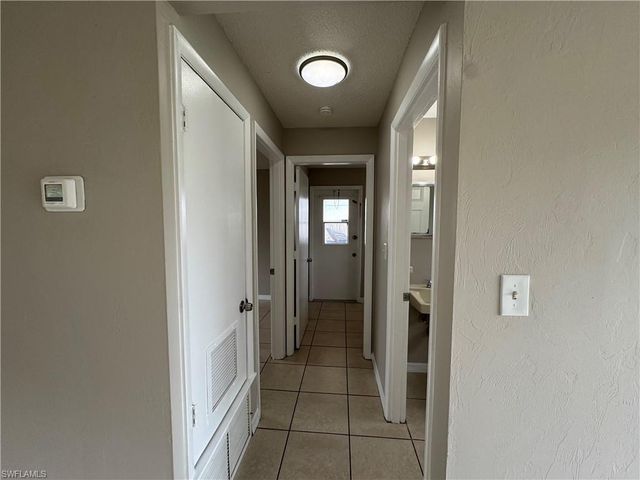 1112 Gifford AVE S, Lehigh Acres, FL 33936