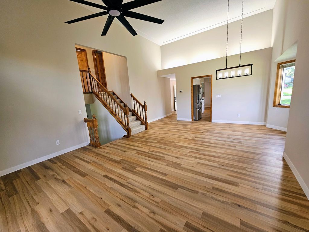 13762 93rd Place N, Maple Grove, MN 55369 — photo 4