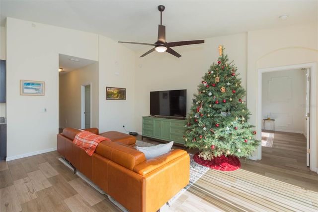 11241 SPRING POINT CIRCLE, Riverview, FL 33579