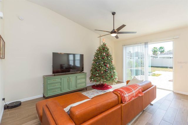 11241 SPRING POINT CIRCLE, Riverview, FL 33579