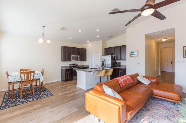 11241 SPRING POINT CIRCLE, Riverview, FL 33579