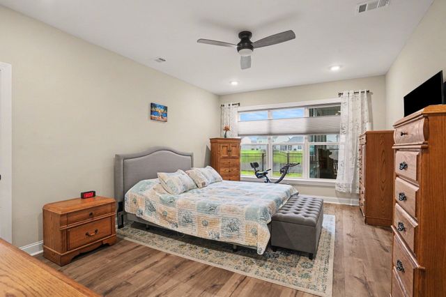 5260 Lucy Way, Myrtle Beach, SC 29579