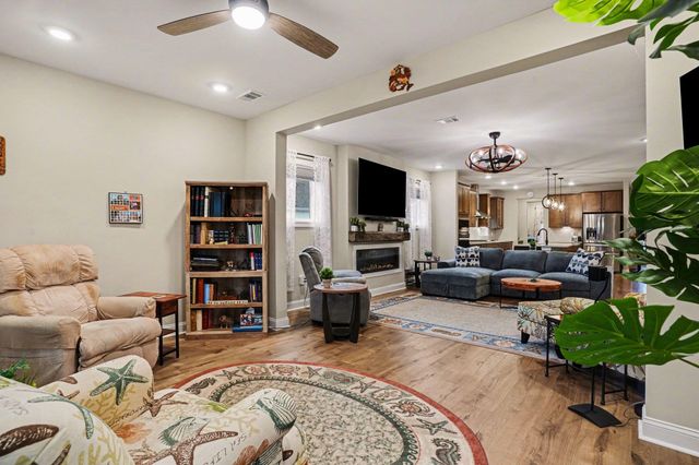 5260 Lucy Way, Myrtle Beach, SC 29579