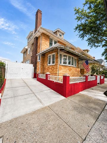 9440 Springfield Boulevard, Queens Village, NY 11428