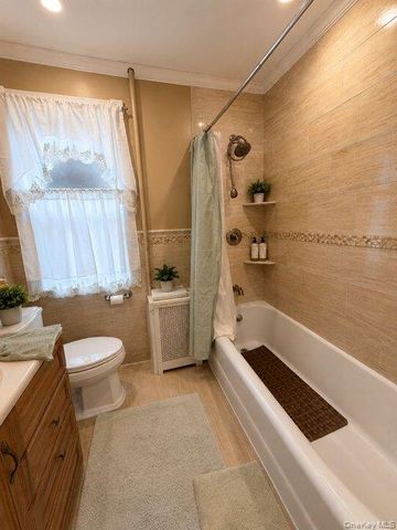 9440 Springfield Boulevard, Queens Village, NY 11428