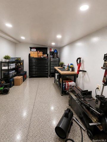 9440 Springfield Boulevard, Queens Village, NY 11428