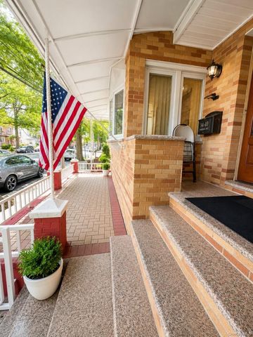 9440 Springfield Boulevard, Queens Village, NY 11428