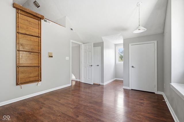 8536 Bradford Road, Avon, IN 46123