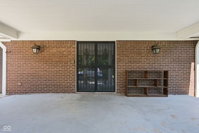8536 Bradford Road, Avon, IN 46123