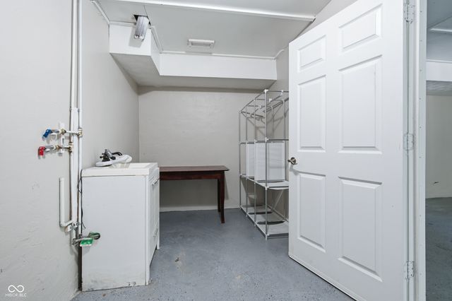 8536 Bradford Road, Avon, IN 46123