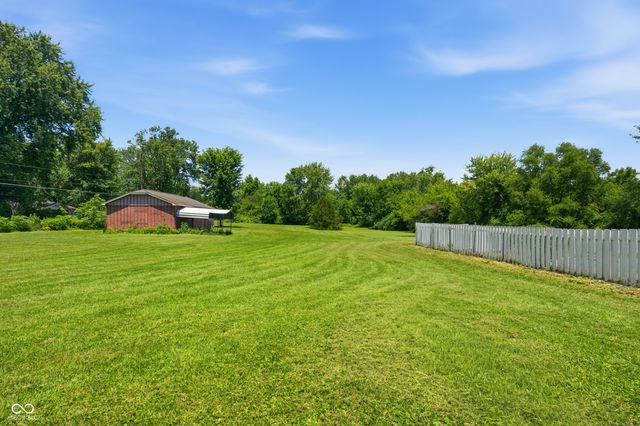 8536 Bradford Road, Avon, IN 46123