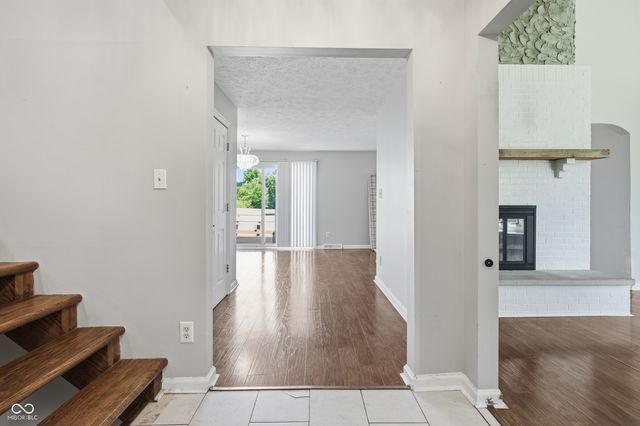8536 Bradford Road, Avon, IN 46123
