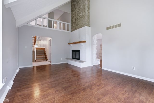 8536 Bradford Road, Avon, IN 46123