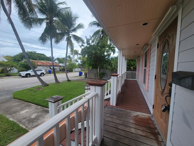 2016 Fogarty Avenue, Key West, FL 33040