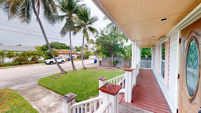 2016 Fogarty Avenue, Key West, FL 33040