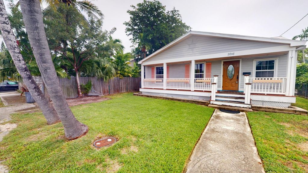 2016 Fogarty Avenue, Key West, FL 33040