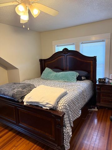 153 Edgewood Ave, Longmeadow, MA 01106