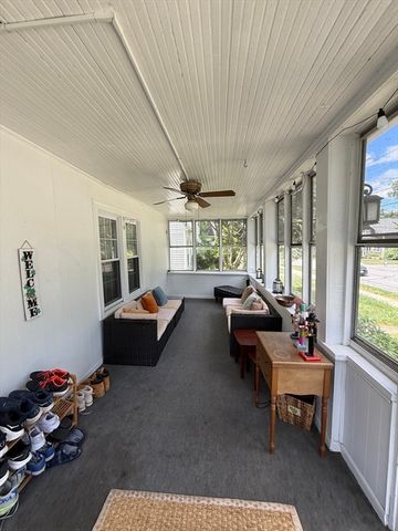 153 Edgewood Ave, Longmeadow, MA 01106