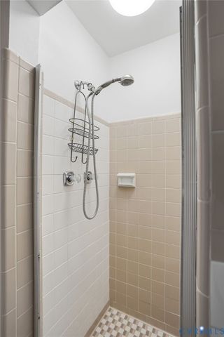 7387 Barnette Ave, Mechanicsville, VA 23111