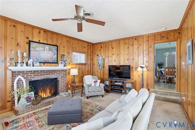 7387 Barnette Ave, Mechanicsville, VA 23111