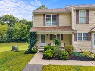 38 Fairway Drive 1, Ledyard, CT 06339
