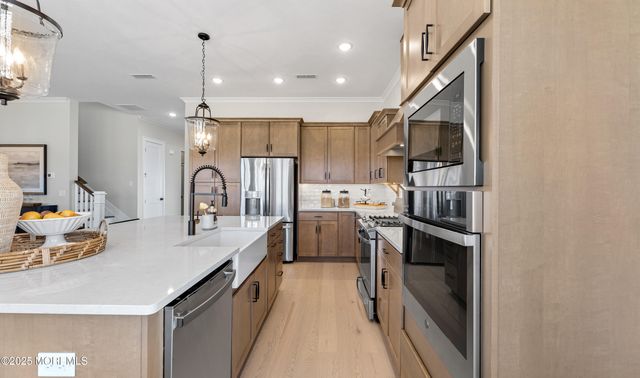 36 Freesia Drive, Manalapan, NJ 07726