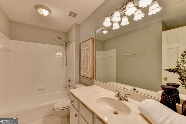 3545 Sentry View Trace, Suwanee, GA 30024