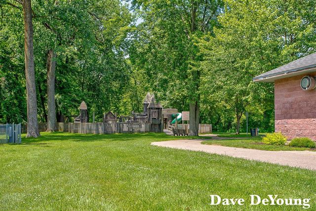 223 North Street, Allegan, MI 49010