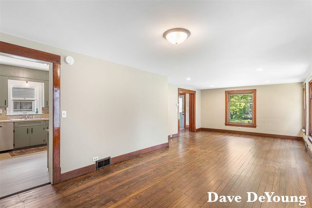 223 North Street, Allegan, MI 49010