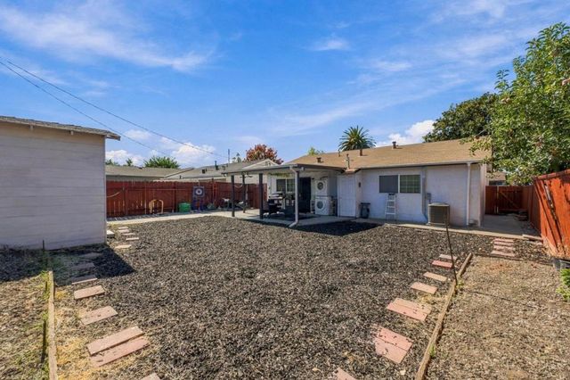 1210 Gainsville Avenue, San Jose, CA 95122