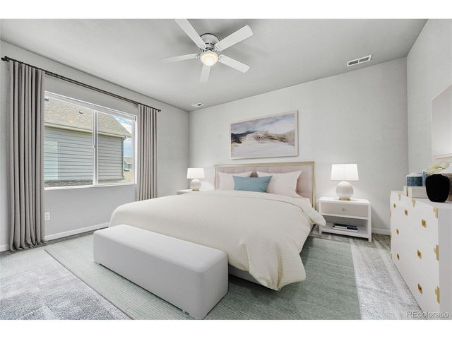 8911 Eagle River St, Littleton, CO 80125