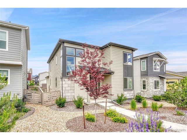 8911 Eagle River St, Littleton, CO 80125